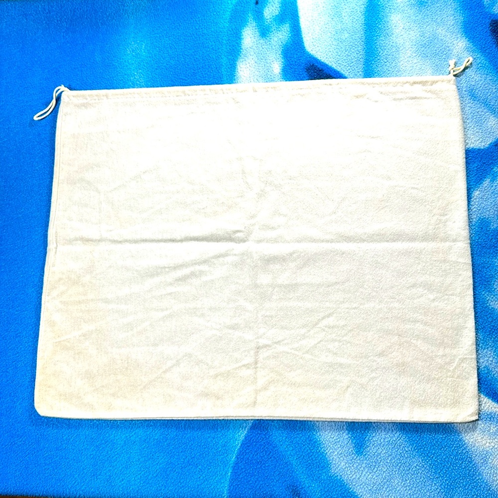 PRADA Dust Cover - Picture 4 of 4